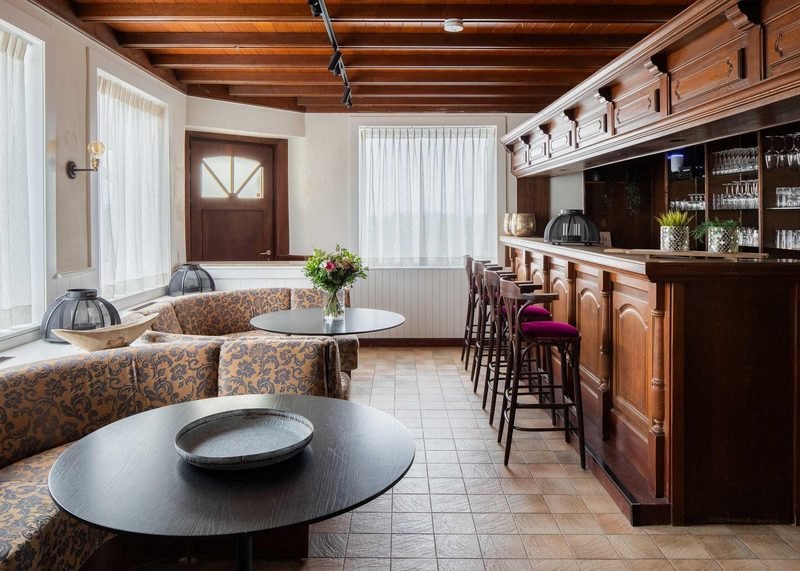 De bar van Guesthouse Beaufort